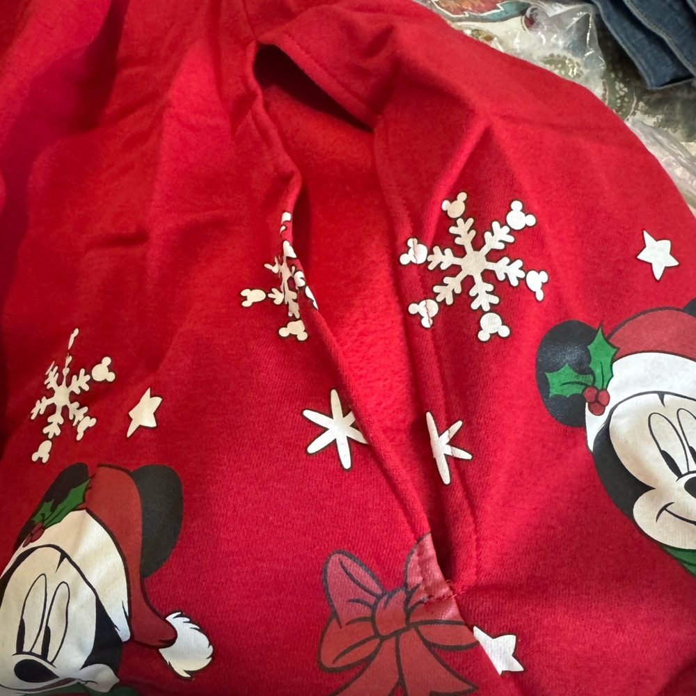 Disney Christmas  cape with hood NWT S/M - Picture 3 of 5